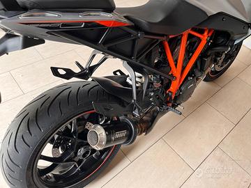 KTM Superduke GT 1290