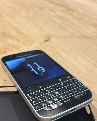BlackBerry (Android 14 - 12gb RAM)
