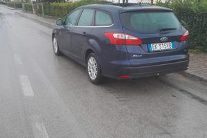 auto in perfette condizioni 