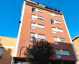PORTUENSE - Locale commerciale