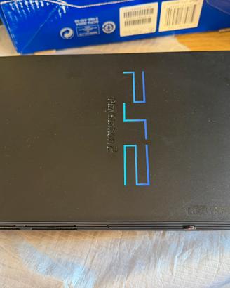 Playstation 2 con scatola prifinale