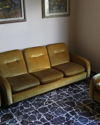 Divano letto 3 posti e 2 poltrone