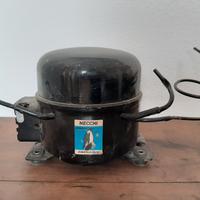 Compressore frigorifero anni 60