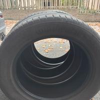 Gomme auto