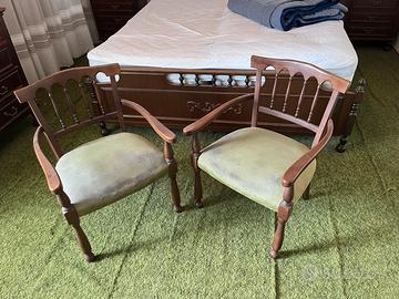 Coppia di poltroncine vintage d’epoca con bracciol