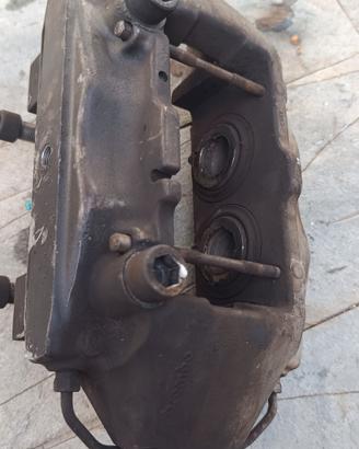 pinze Brembo 4 pompanti + staffe di supporto 