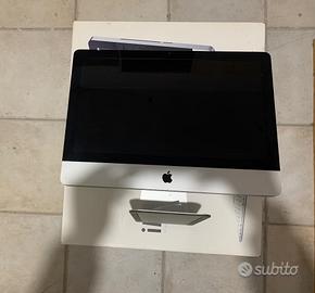 iMac 21,5" - Mid 2010