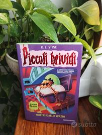 Mostri dallo spazio Piccoli brividi n. 42 Adesivi