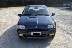Renault Clio 1.8 16v