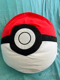 Cuscino sferico Pokeball diametro cm 34 circa