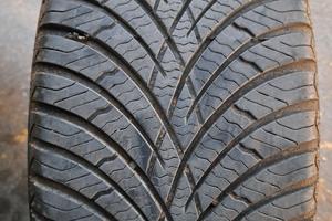 2 gomme quattro stagioni 225 45 17 Headway PMS 01