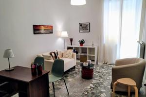 Stanza condivisa per psicoterapeuti, psichiatri