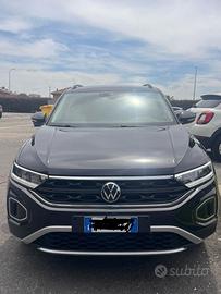 VW TROC benzina anno 2023