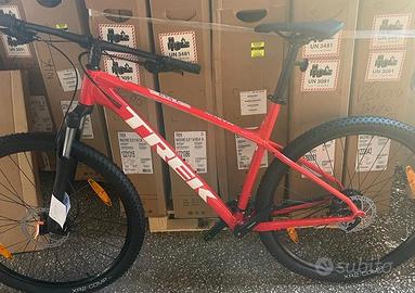 Bicicletta Trek Marlin 5 