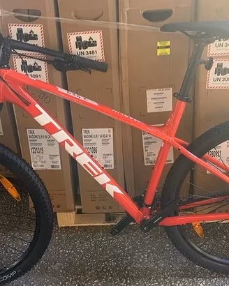 Bicicletta Trek Marlin 5 