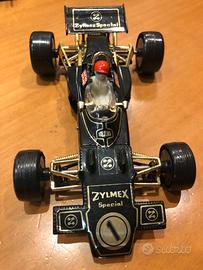AUTOMOBILINA LOTUS