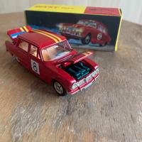 Alfa Romea Giulia 1600 TI - DinkyToys 1401