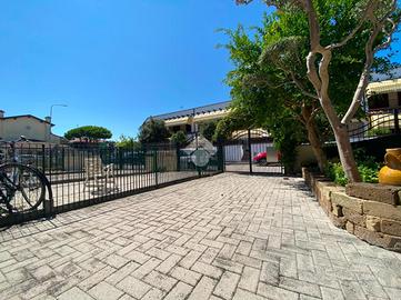 VILLA A SCHIERA A COMACCHIO