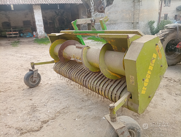Pick-up Bodini. Attacco trincia claas 820 840