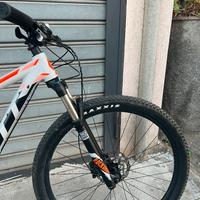 Scott Scale 765 pari al nuovo