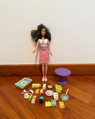 Barbie in cucina
