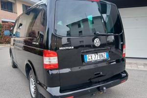 Volkswagen Multivan 2.5 TDI/130CV Startline 5 post