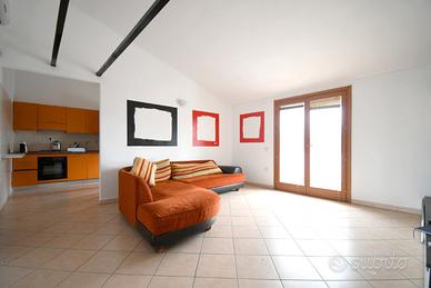 Secondo ed ultimo piano con posto auto