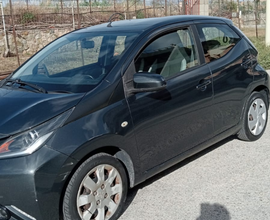 Toyota aygo 2015-5p-140.000km