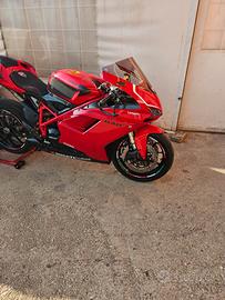 Ducati 848