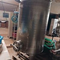 serbatoio inox per vino