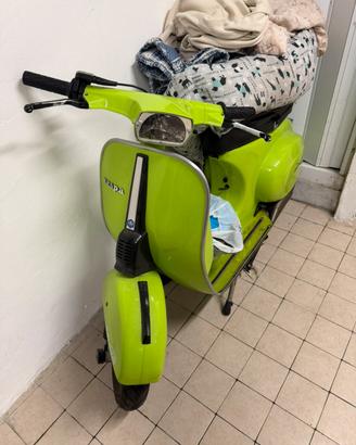 Vespa 50 special