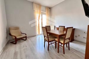 Appartamento arredato - Viale Elena