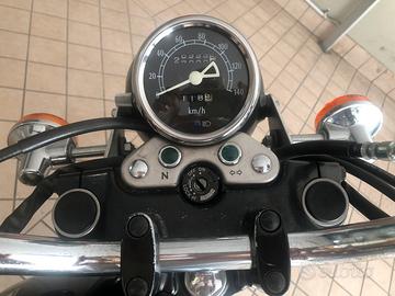 Moto suzuki TU 250 X