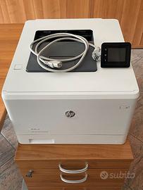 Stampante HP laserjet PRO M454 dw