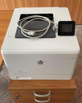 Stampante HP laserjet PRO M454 dw