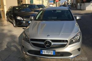 MERCEDES Classe CLA (C/X117) - 2017