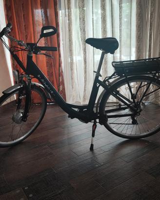 Bicicletta Elettrica modello BeBike BeConfort