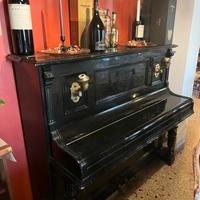 Pianoforte verticale