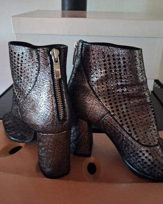 Spuntatine in pelle