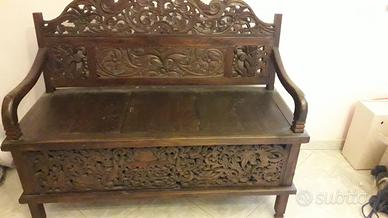 Panca intarsiata con contenitore