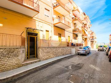3 LOCALI A MANFREDONIA