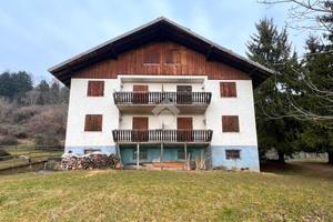 CASA INDIPENDENTE A CASTIONE DELLA PRESOLANA