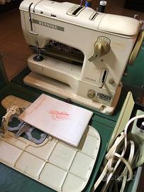 Macchina da cucire Bernina mod 730 record