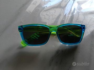 occhiali da sole converse