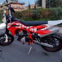 SWM SM 125 R