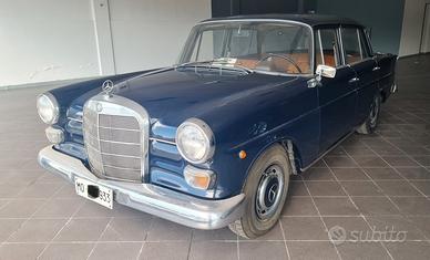 Mercedes-benz 230 W 110