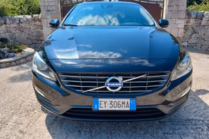 Volvo V60 D2 Geartronic Momentum