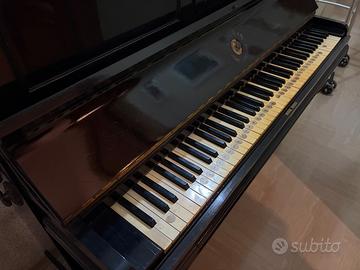 Pianoforte verticale