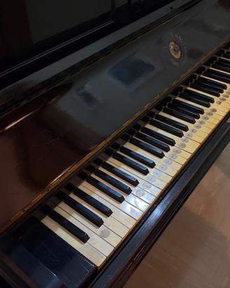 Pianoforte verticale