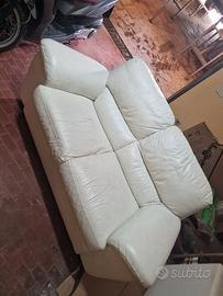 Divano Chateau d’Ax Vera Pelle